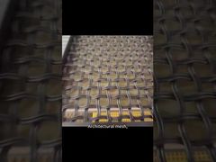 Доступно в различных типах плетения (например, сварная сетка, тканая сетка, просечно-вытяжная сетка), калибрах и