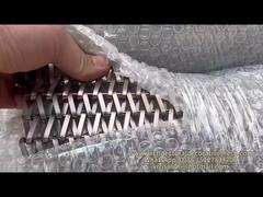 Посмотрите, почему стоит выбрать декоративную перегородку из ячеистой сети OEM для фасадов