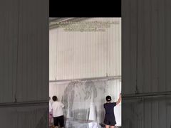 Часы: Алюминиевые цепи в горизонтальных или вертикальных панелях размером с крючок 10 мм * 22 мм. Витрина для тяжелых условий эксплуатации.