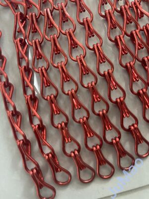 Металлический разделитель цепочки ссылки занавески летящий экран изогнутый Andulated